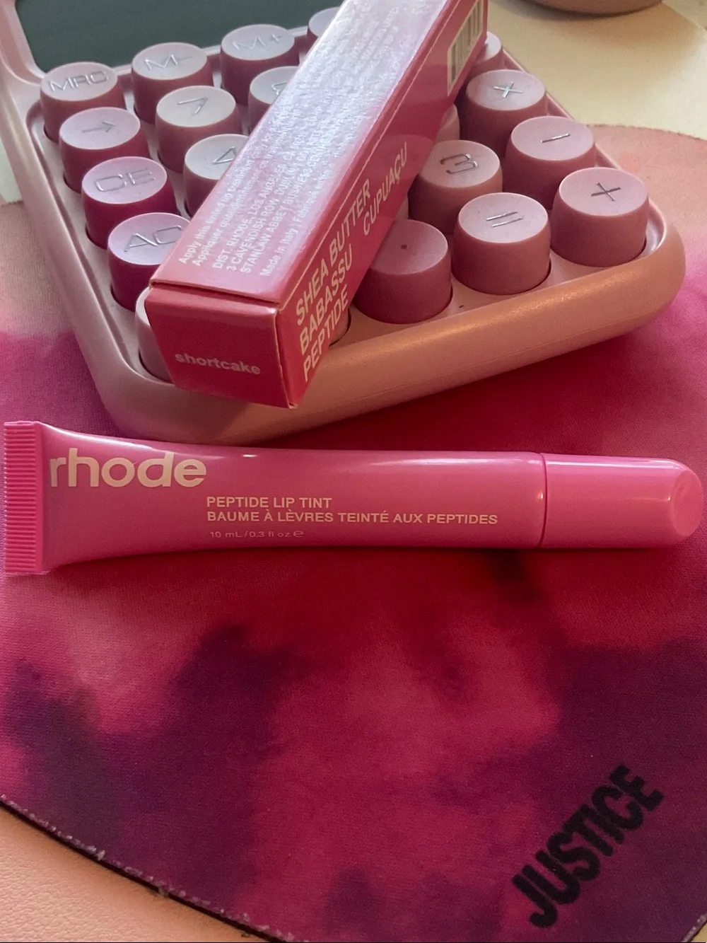 🌸🍰RHODE Peptide Lip Tint in Shortcake